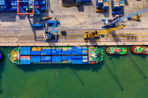 Supply chain crisis hits USA